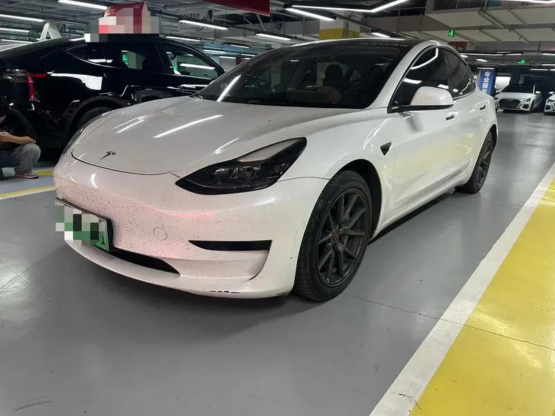 Tesla Model 3, 2022
