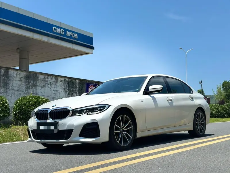 BMW 3-Series, 2020