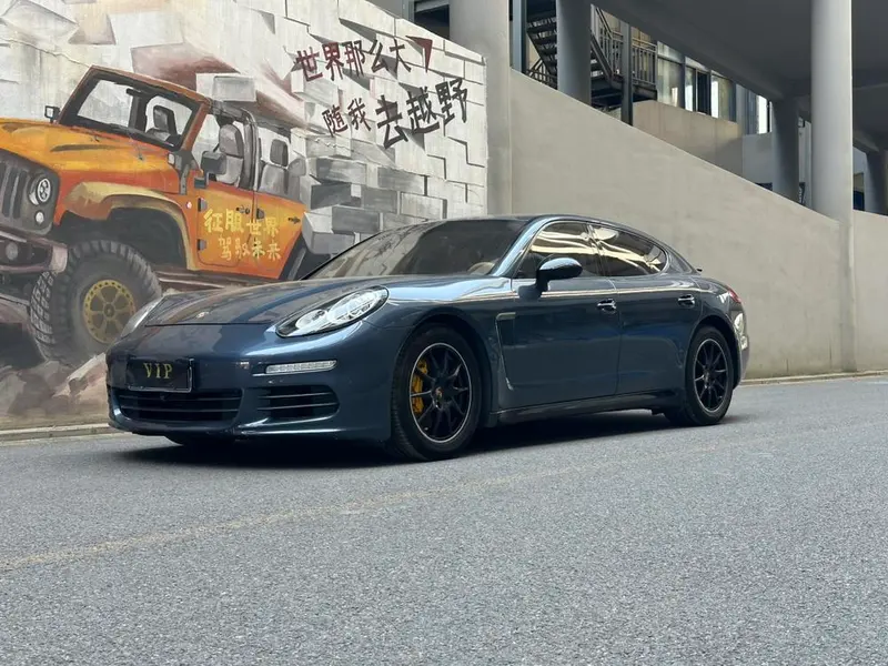 Porsche Panamera, 2014