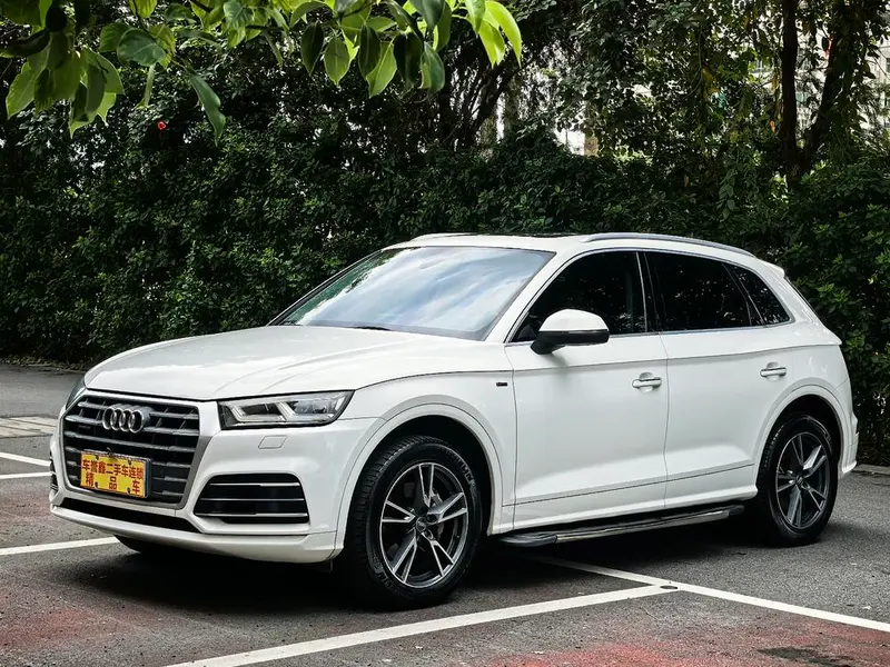 Audi Q5L, 2018