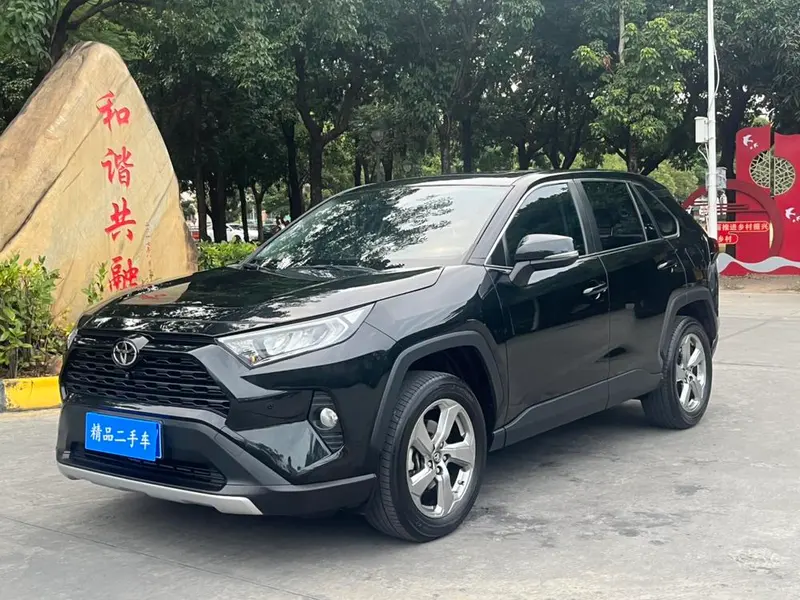 Toyota RAV4, 2022