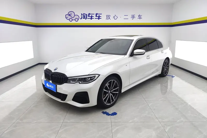 BMW 3-Series, 2021