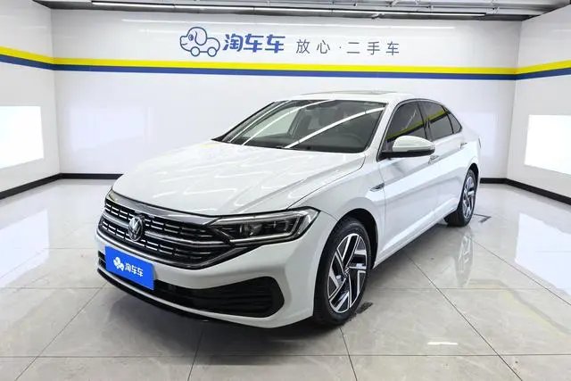 Volkswagen Sagitar, 2023