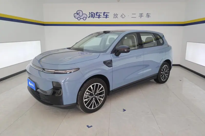 Leapmotor B10, 2025