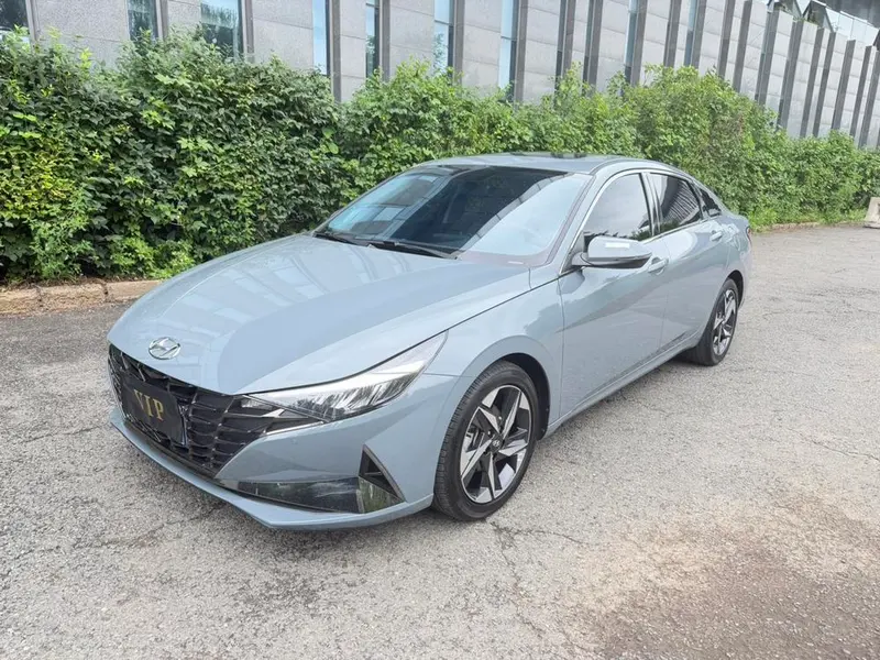 Hyundai Elantra, 2023