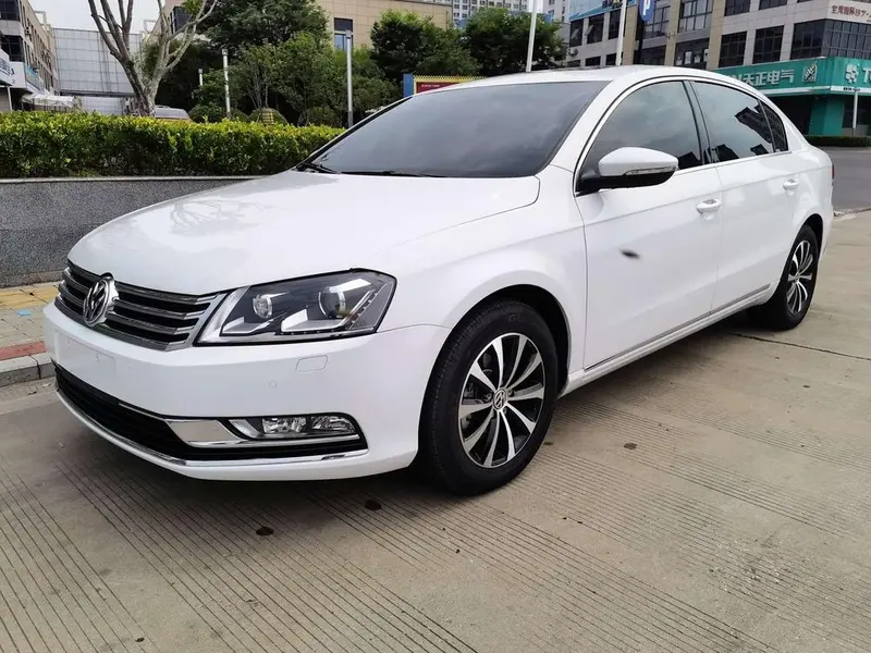 Volkswagen Magotan, 2012