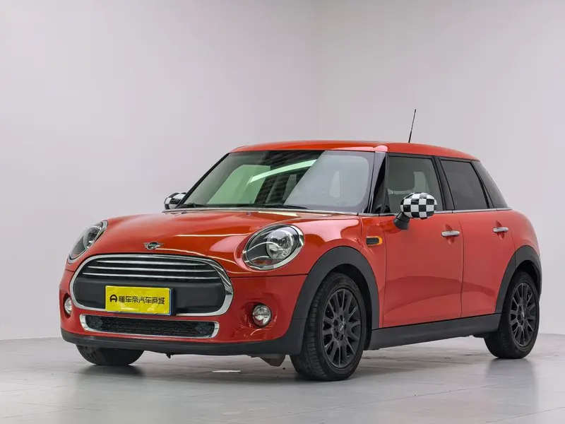 MINI MINI, 2018
