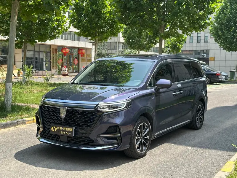 Roewe iMAX8, 2021