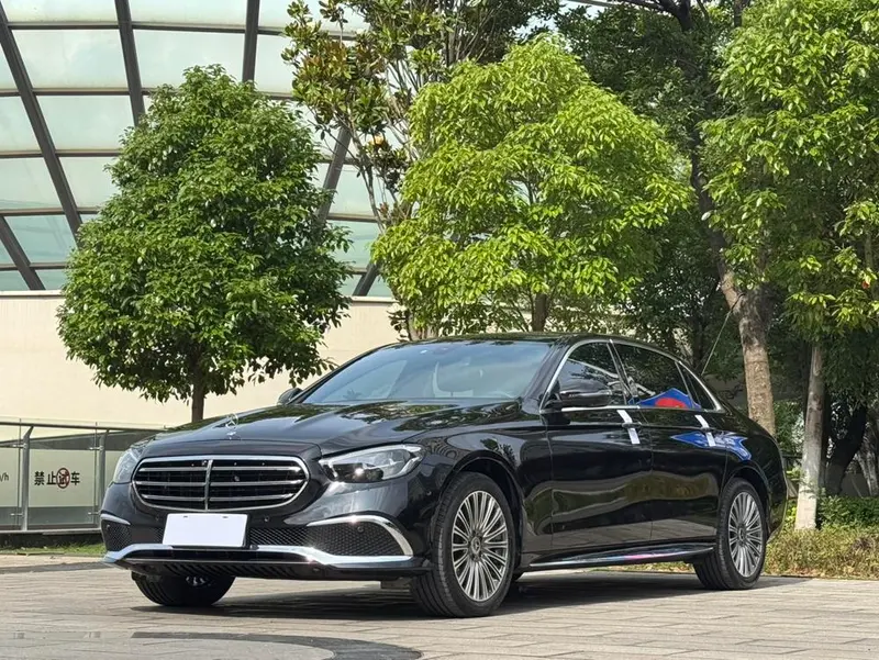 Mercedes-Benz E-Class, 2023