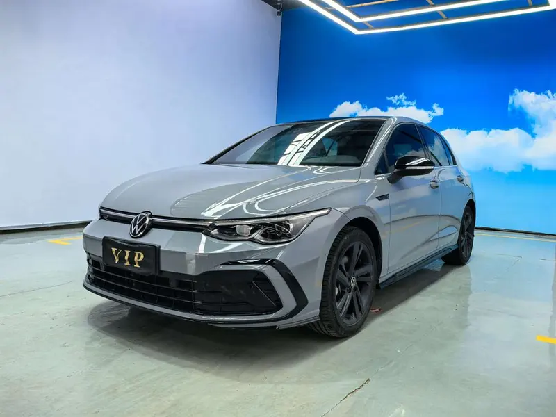 Volkswagen Golf, 2021