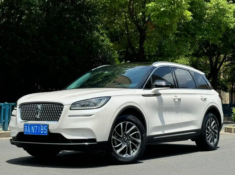 Lincoln Corsair, 2022