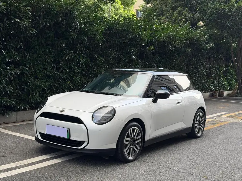 MINI Cooper Electric, 2024