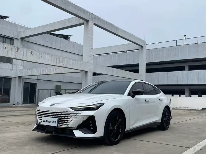 Changan UNI-V, 2022