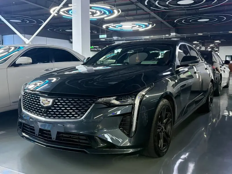 Cadillac CT4, 2021