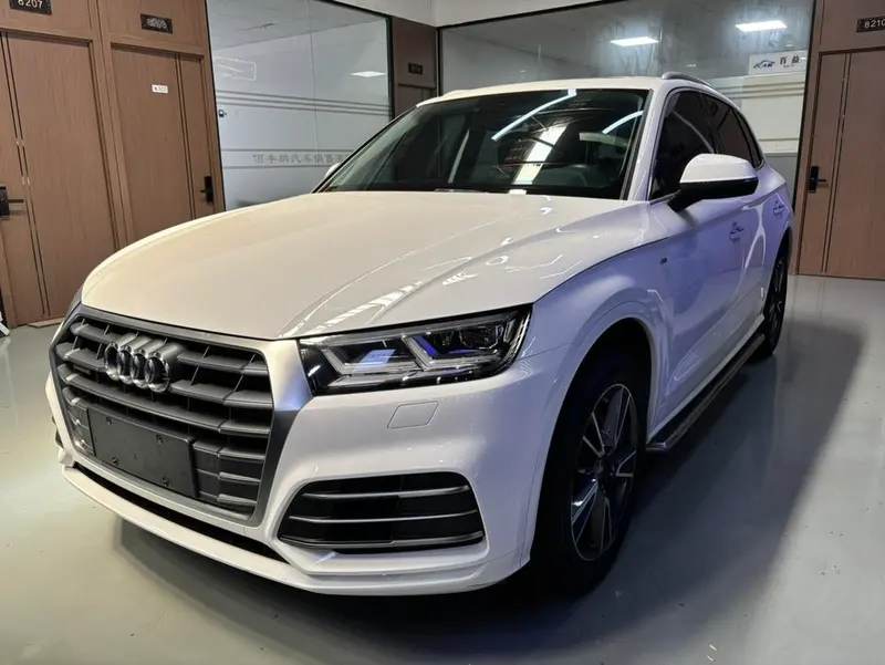 Audi Q5L, 2018
