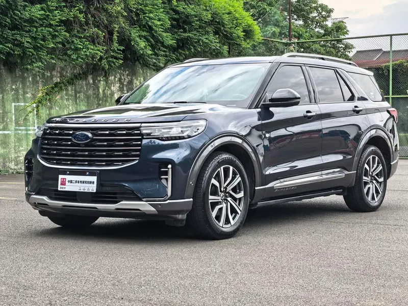 Ford Explorer, 2023