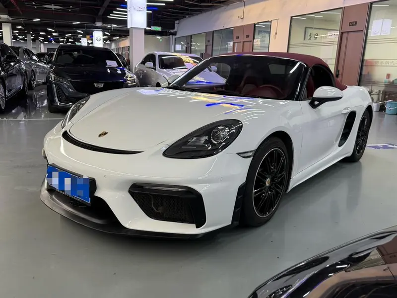 Porsche 718, 2016