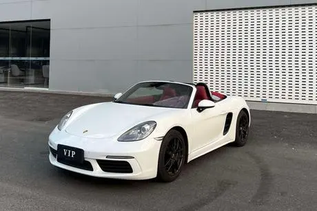 Porsche 718, 2016