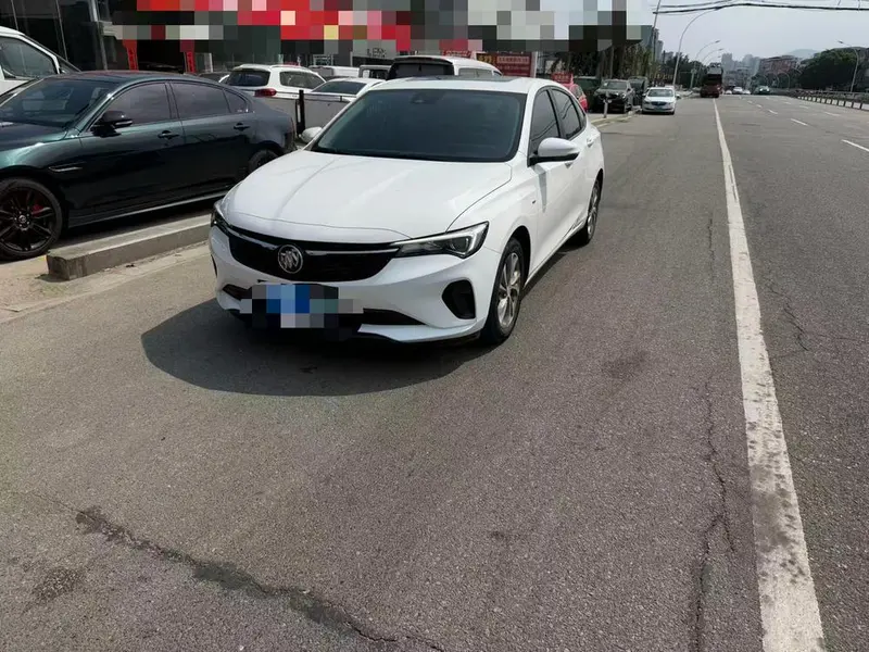 Buick Verano, 2022