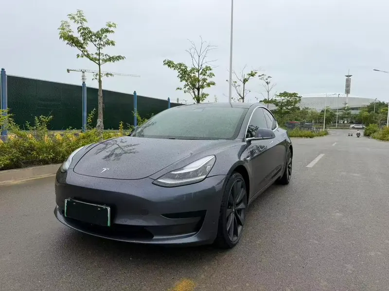 Tesla Model 3, 2020