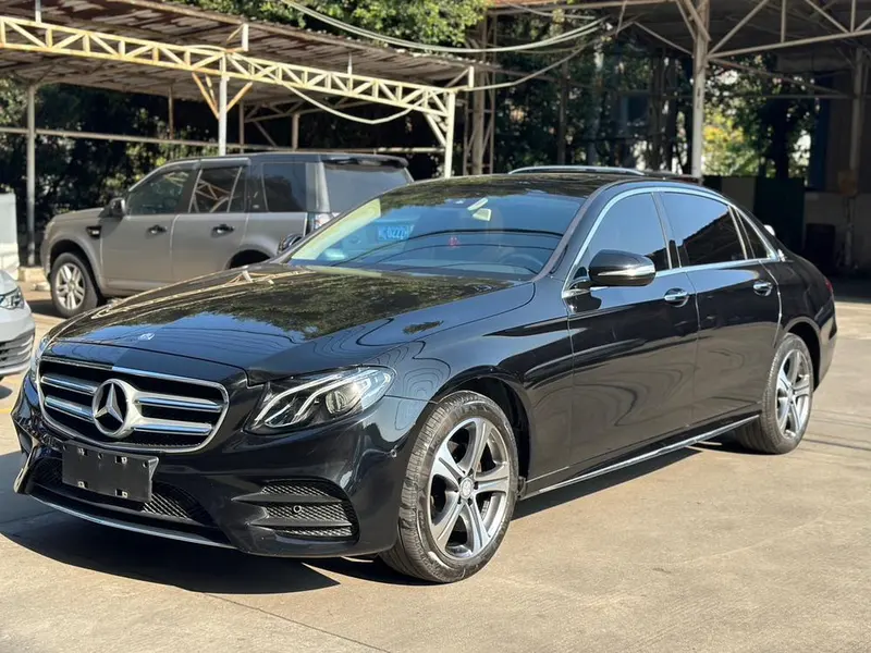 Mercedes-Benz E-Class, 2016