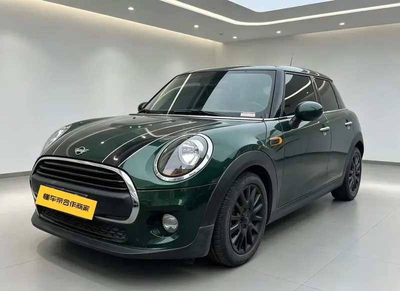 MINI MINI, 2018