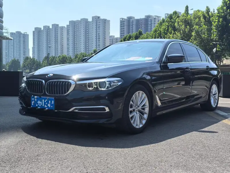 BMW 5-Series, 2020