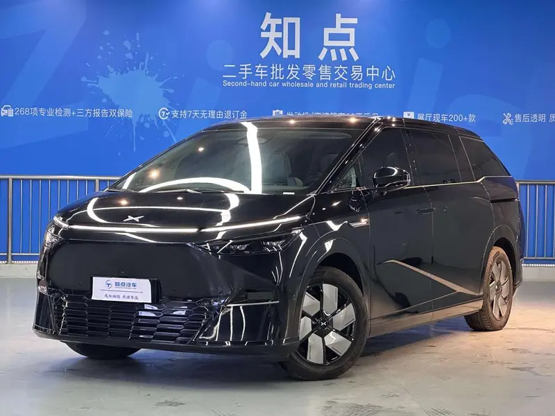 XPeng X9, 2024