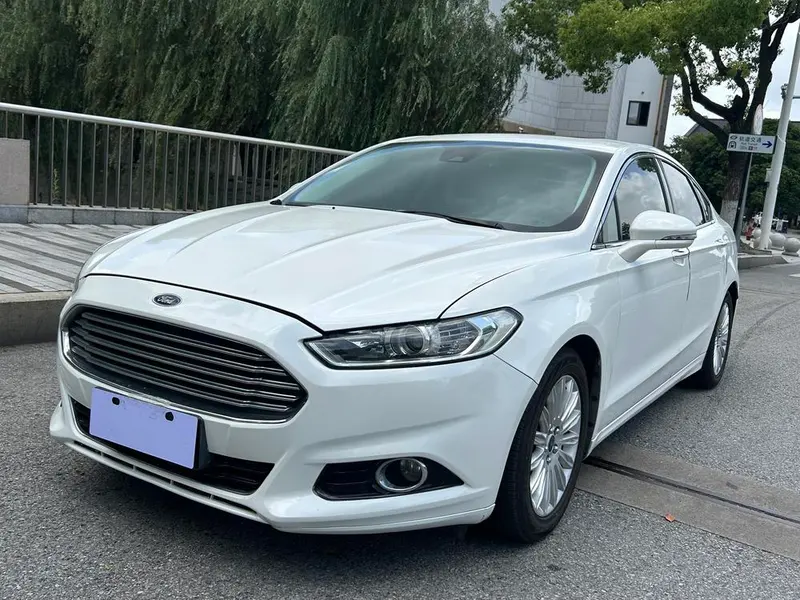 Ford Mondeo, 2013