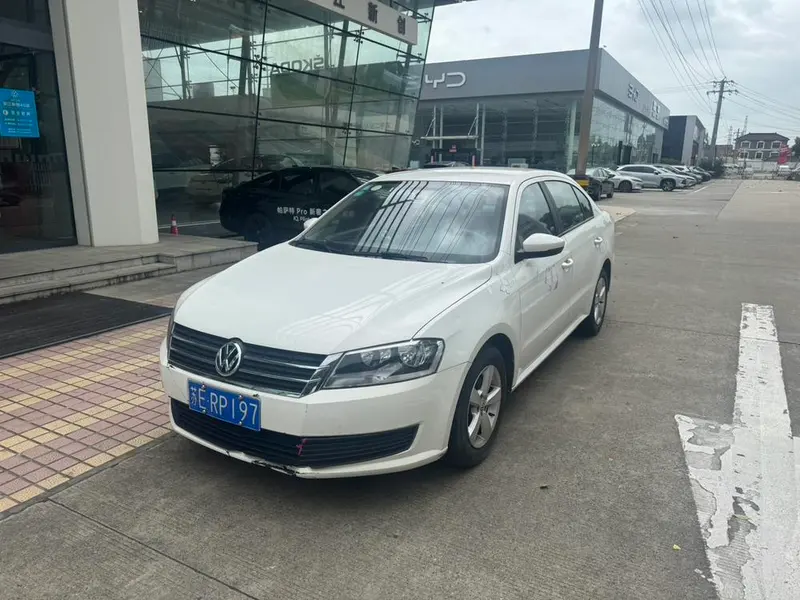 Volkswagen Lavida, 2013