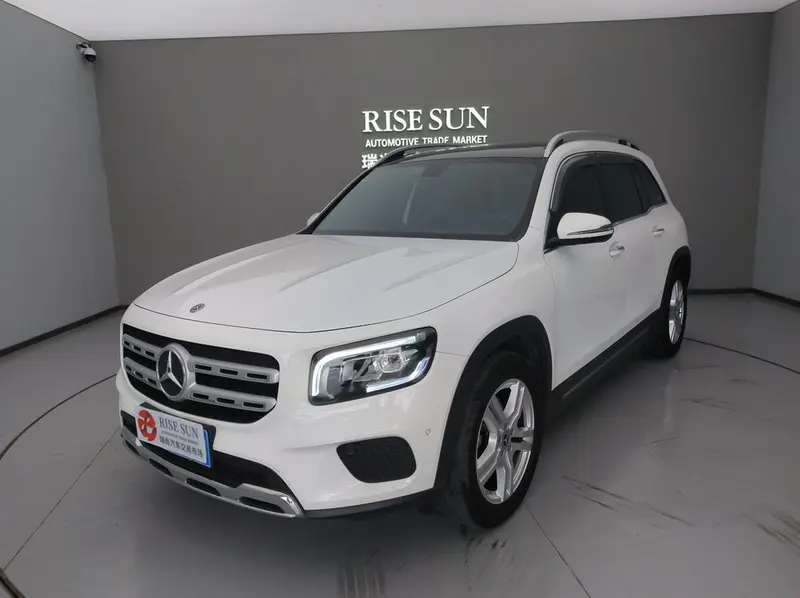 Mercedes-Benz GLB, 2020