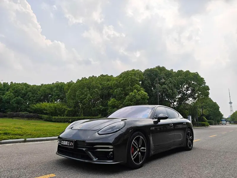 Porsche Panamera, 2014