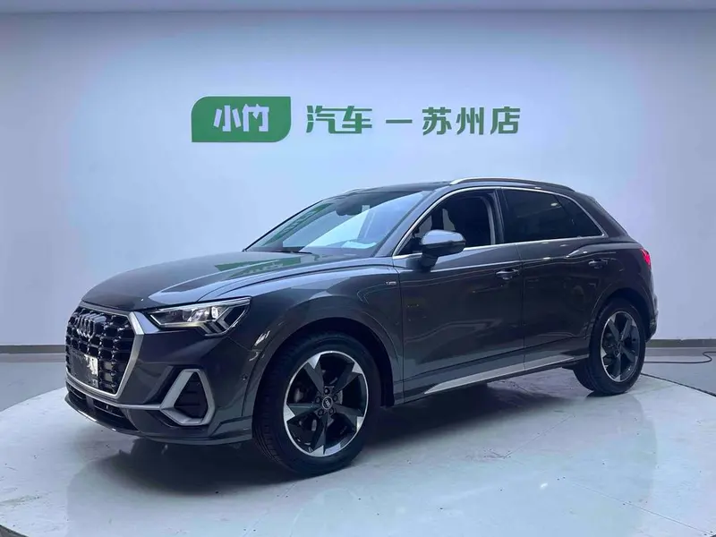 Audi Q3, 2022