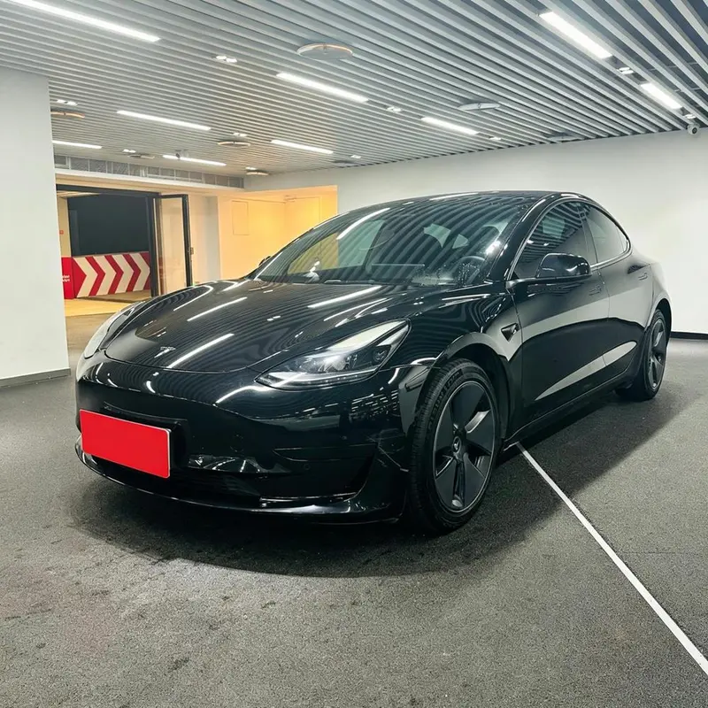 Tesla Model 3, 2022