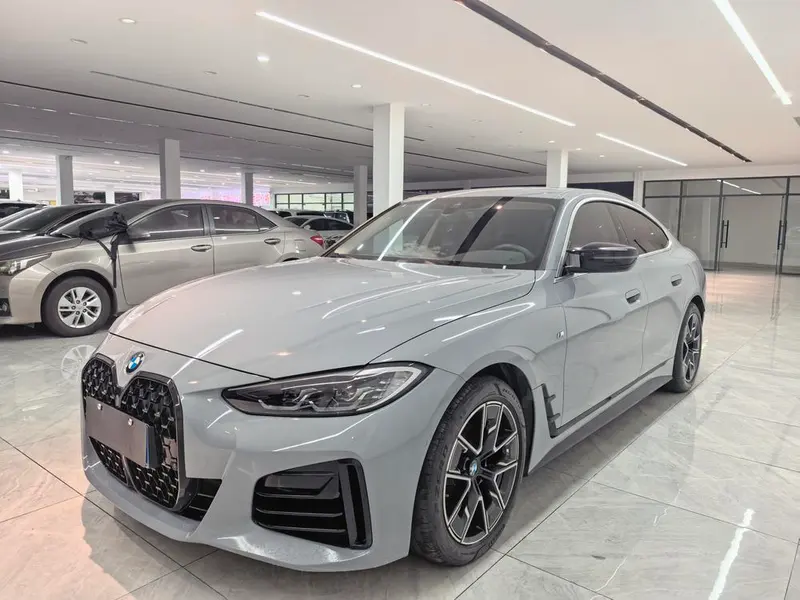 BMW 4-Series, 2022