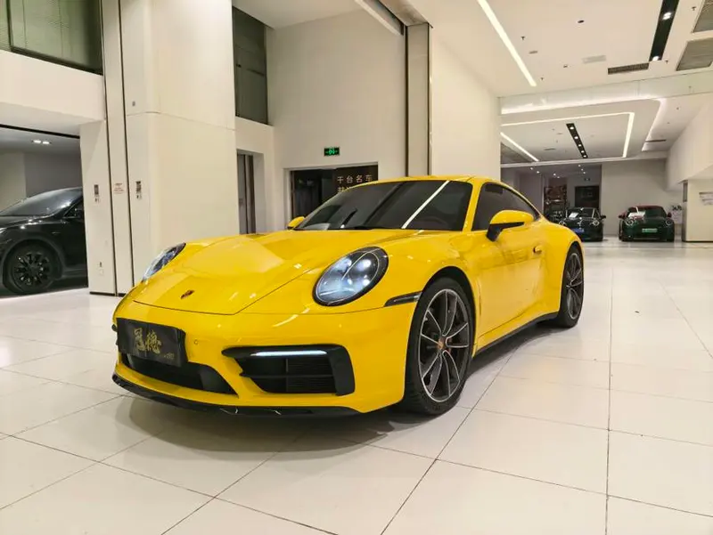 Porsche 911, 2022