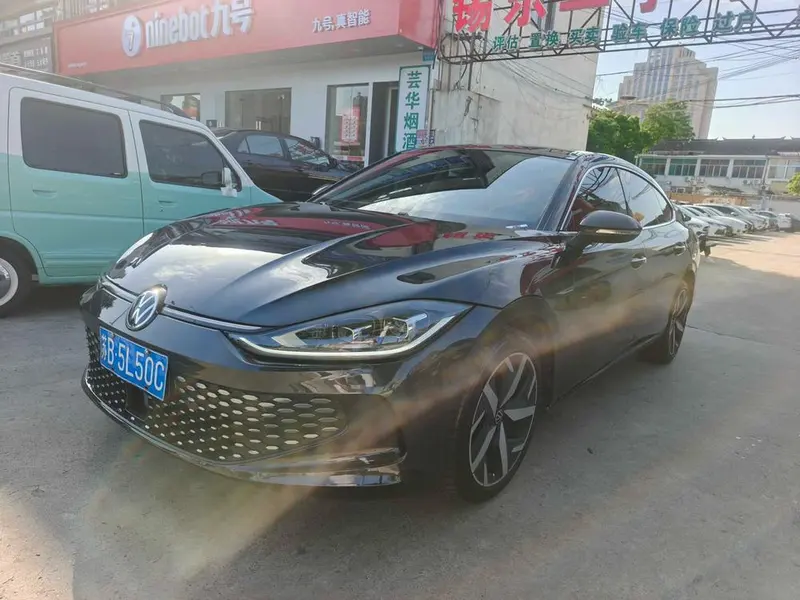 Volkswagen Lamando, 2023