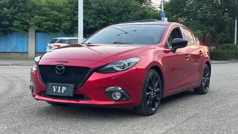 Mazda 3 Axela, 2014