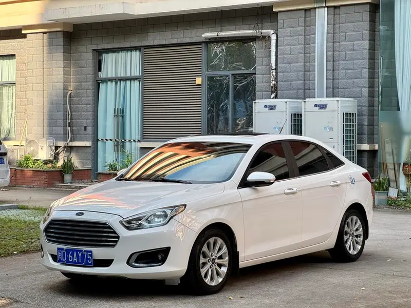 Ford Escort, 2015