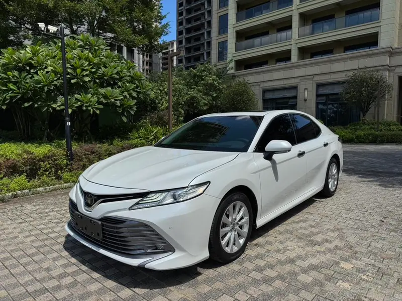 Toyota Camry, 2018