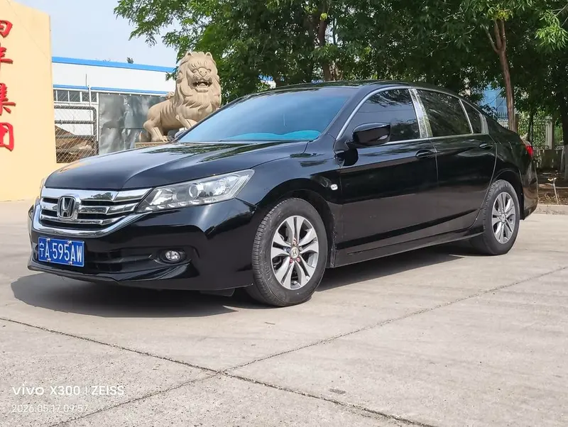 Honda Accord, 2015