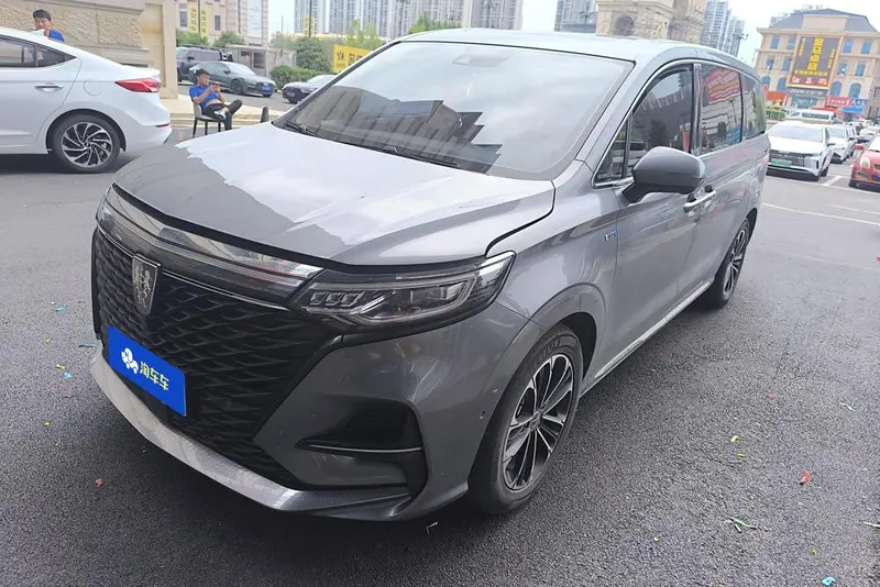 Roewe iMAX8, 2021