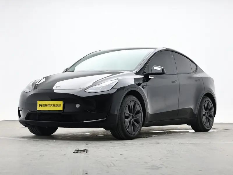 Tesla Model Y, 2023