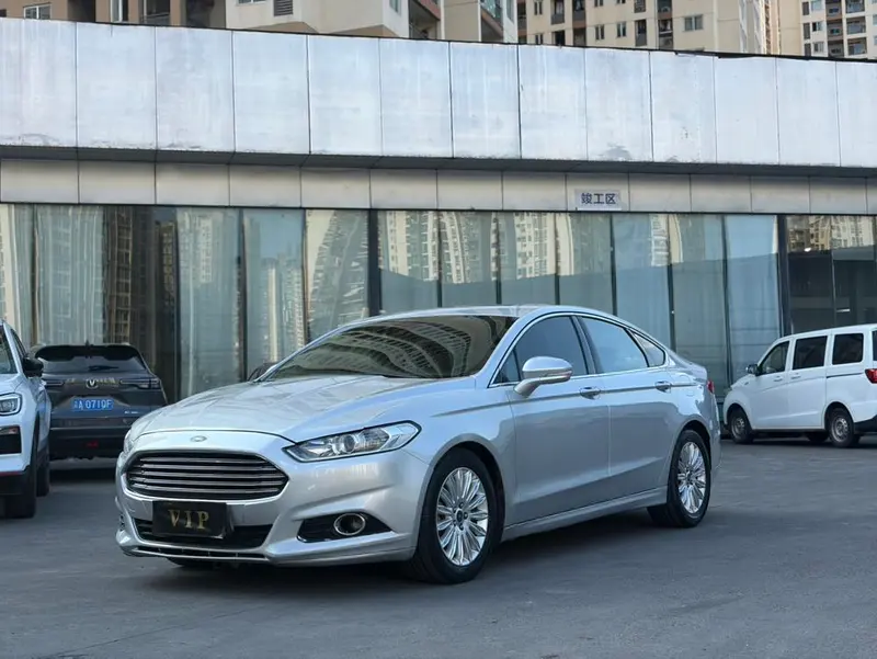 Ford Mondeo, 2013