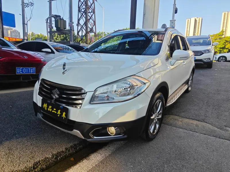 Suzuki S-Cross, 2014