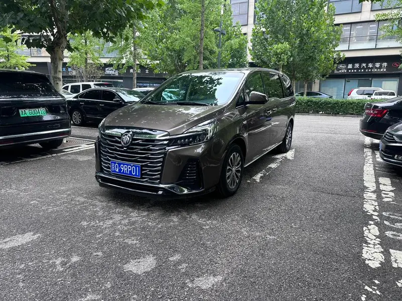 Buick GL8, 2023
