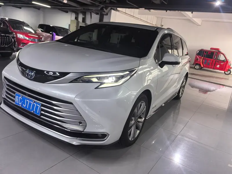 Toyota Sienna, 2021