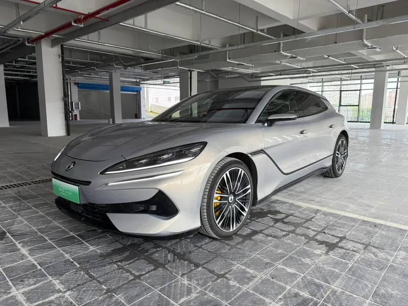 Denza Z9 GT DM, 2024