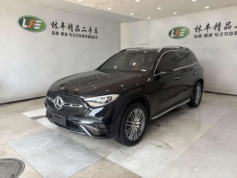 Mercedes-Benz GLC, 2025