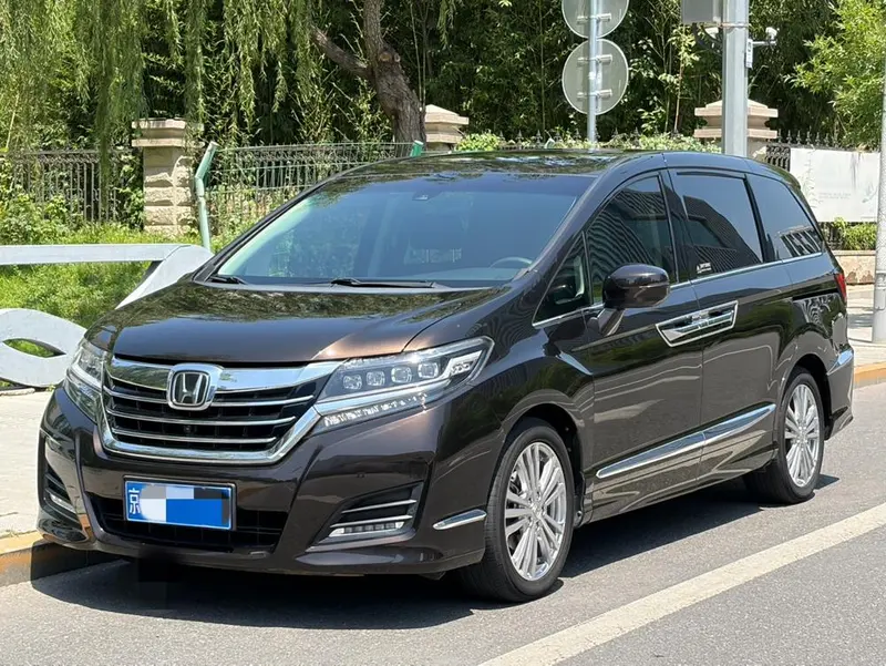 Honda Elysion, 2016